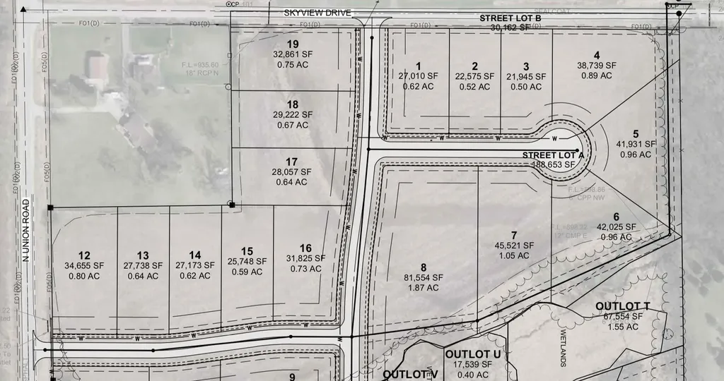 Lot 18 Street D Cedar Falls IA 50613