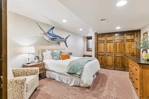 3538 Inverness Road Waterloo IA 50701
