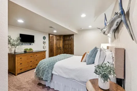 3538 Inverness Road Waterloo IA 50701