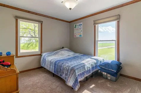 26455 225th Street Grundy Center IA 50638