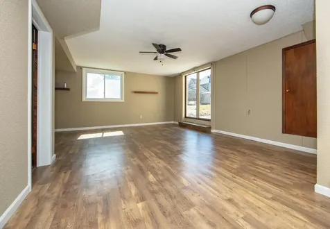 406 Monroe Street Dysart IA 52224