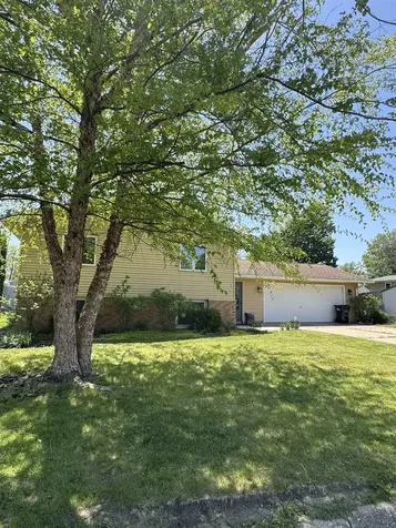 406 Monroe Street Dysart IA 52224