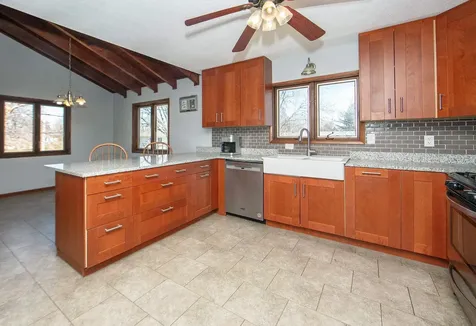 406 Monroe Street Dysart IA 52224
