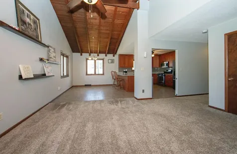 406 Monroe Street Dysart IA 52224