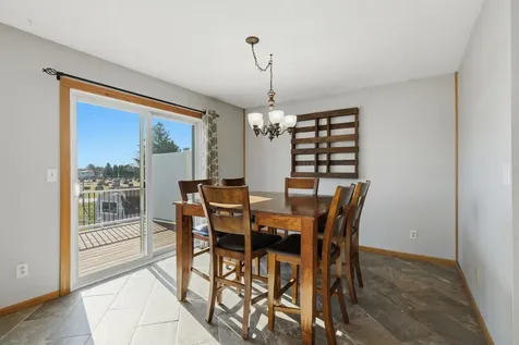 332 Fleur Drive New Hampton IA 50659