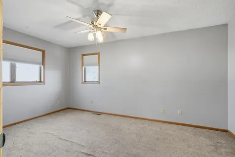 332 Fleur Drive New Hampton IA 50659
