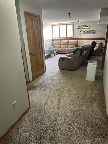332 Fleur Drive New Hampton IA 50659