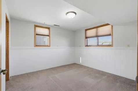 332 Fleur Drive New Hampton IA 50659