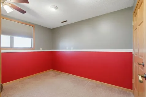 332 Fleur Drive New Hampton IA 50659