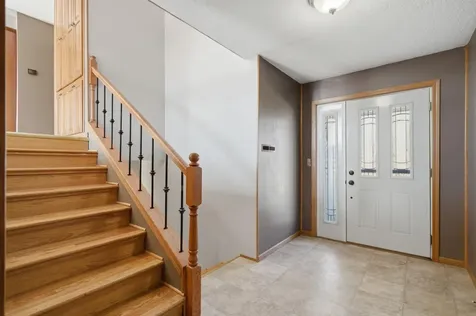 332 Fleur Drive New Hampton IA 50659