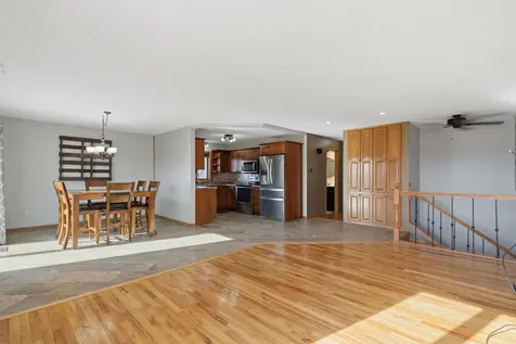 332 Fleur Drive New Hampton IA 50659