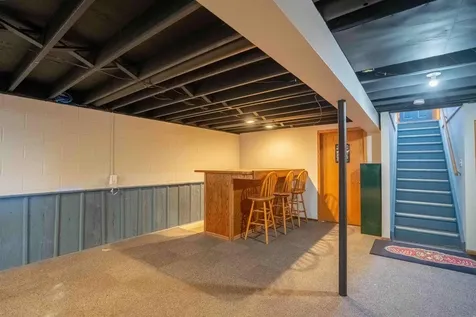825 Belle Street Waterloo IA 50702