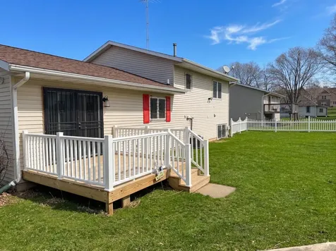 714 Quincy Street Waterloo IA 50703