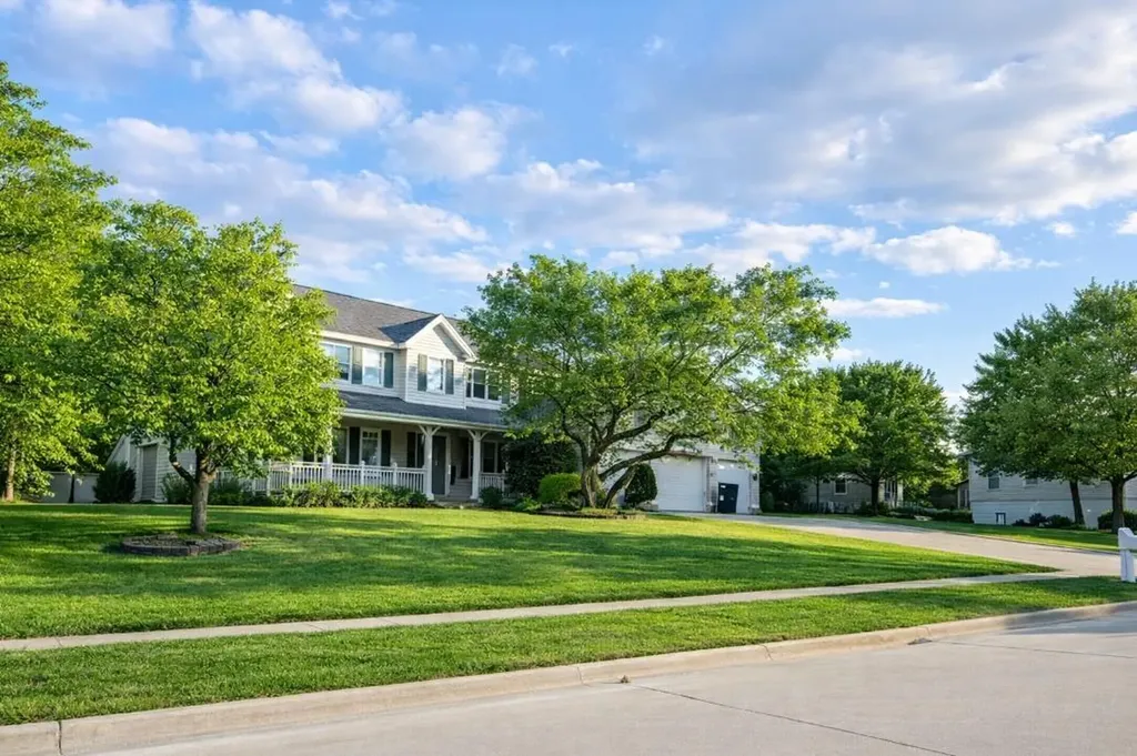4720 Orellana Avenue Cedar Falls IA 50613