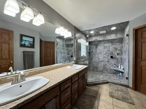 4720 Orellana Avenue Cedar Falls IA 50613