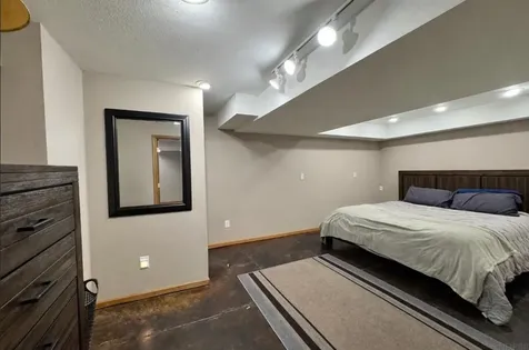 4720 Orellana Avenue Cedar Falls IA 50613