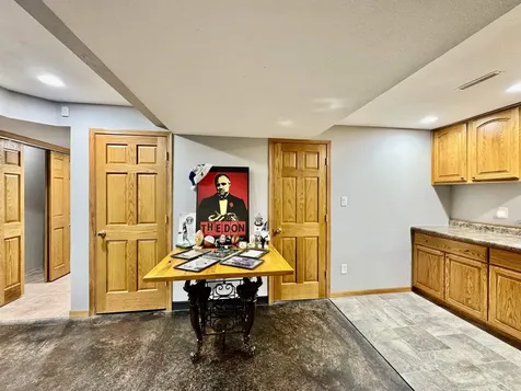4720 Orellana Avenue Cedar Falls IA 50613