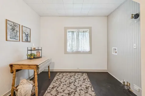 611 State Street Dysart IA 52224