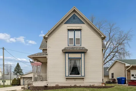 313 NE 6th Avenue Independence IA 50644