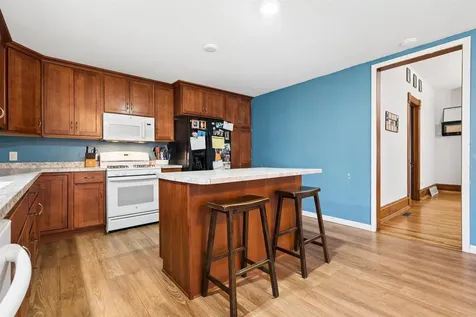 313 NE 6th Avenue Independence IA 50644