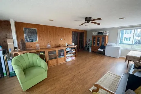 111 Skyline Drive Guttenberg IA 52052