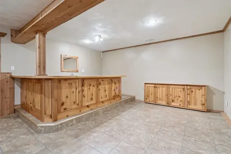 500 Douglas Road Waterloo IA 50703