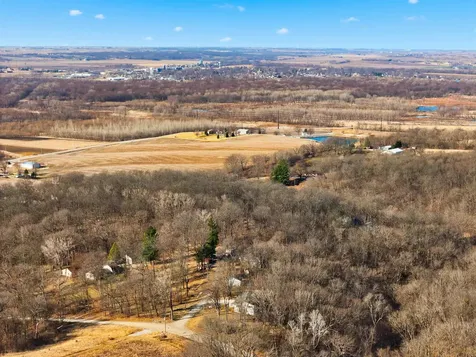 2481 127th Drive Marengo IA 52301