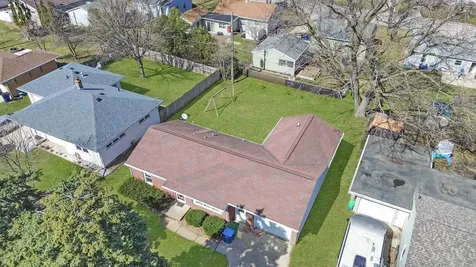 129 Acadia Street Waterloo IA 50702