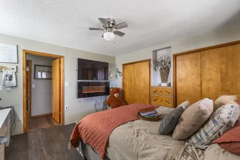 3285 310th Street Sumner IA 50674