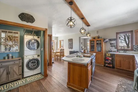 3285 310th Street Sumner IA 50674