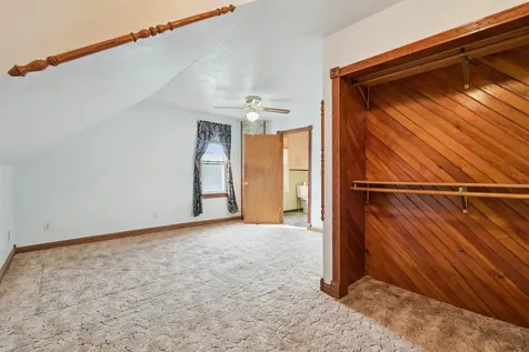 332 N 1st Street Guttenberg IA 52052