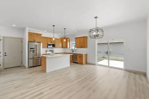 505 Sands Avenue Janesville IA 50647