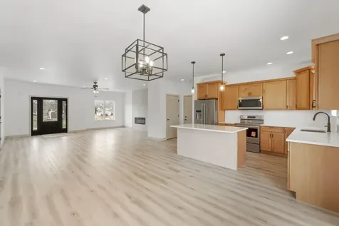 505 Sands Avenue Janesville IA 50647