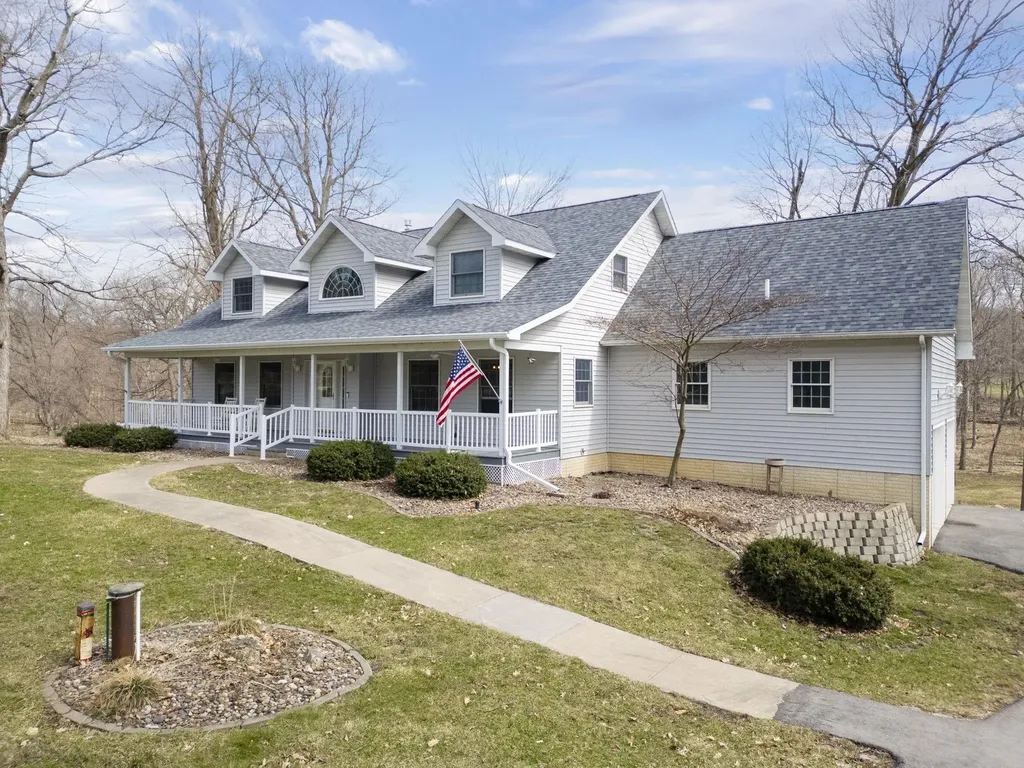 112 Winding Ridge Road Denver IA 50622