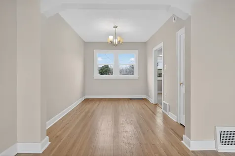 434 Belmont Avenue Waterloo IA 50701