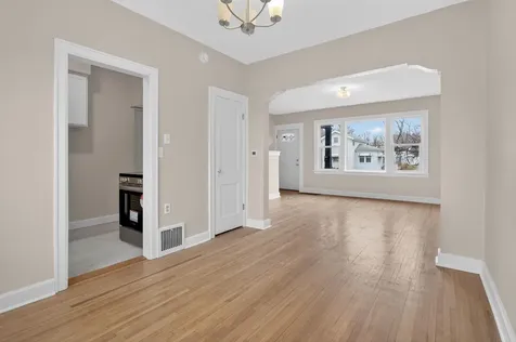 434 Belmont Avenue Waterloo IA 50701