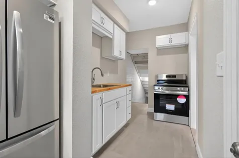434 Belmont Avenue Waterloo IA 50701