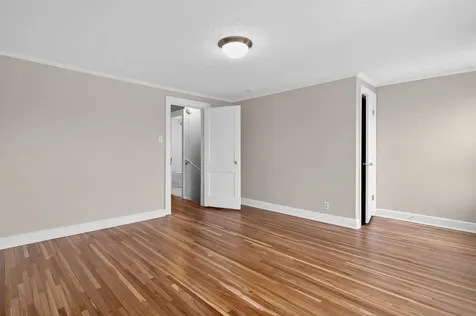 434 Belmont Avenue Waterloo IA 50701