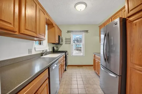 215 Arden Street Waterloo IA 50701