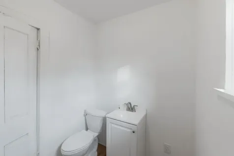 513 SW 4th Street Independence IA 50644