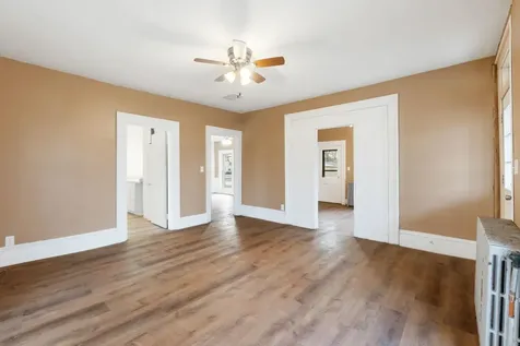 513 SW 4th Street Independence IA 50644