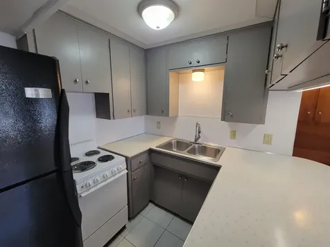 2221 Olive Street Cedar Falls IA 50613