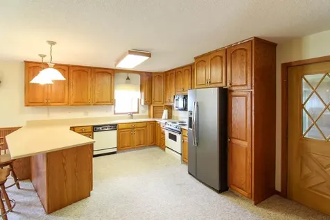 1107 12th Street Grundy Center IA 50638