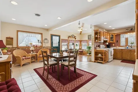 1615 1st Street East Independence IA 50644