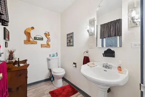 1615 1st Street East Independence IA 50644