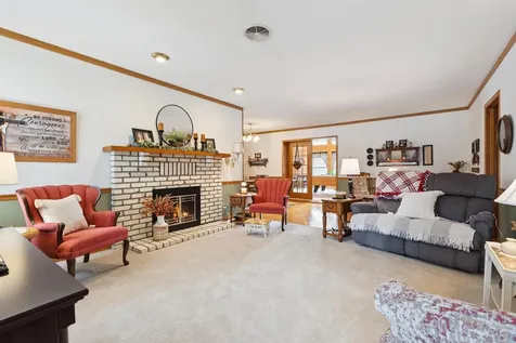 1615 1st Street East Independence IA 50644