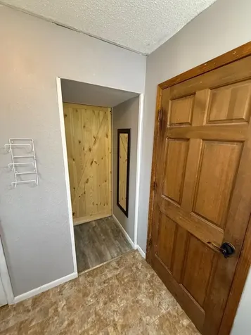 512 1st Avenue NE Oelwein IA 50662
