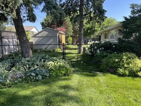 1310 Lilac Lane Cedar Falls IA 50613