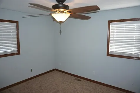 1215 3rd Avenue Ackley IA 50601