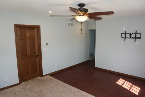1215 3rd Avenue Ackley IA 50601